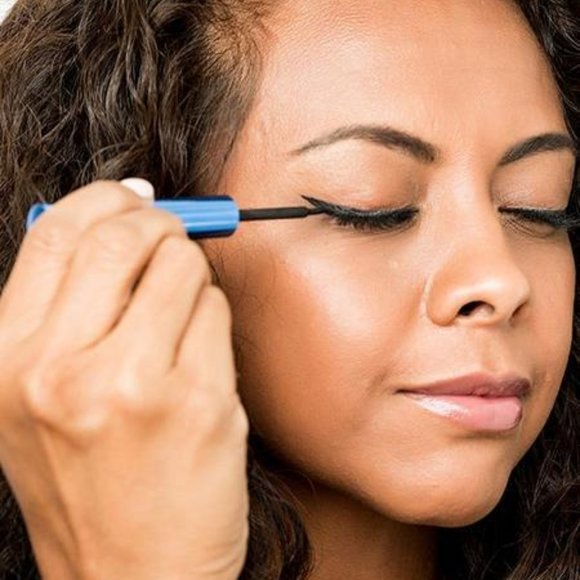 NIB Babe Lash® Enriching Liquid Eyeliner - Picture 6 of 14